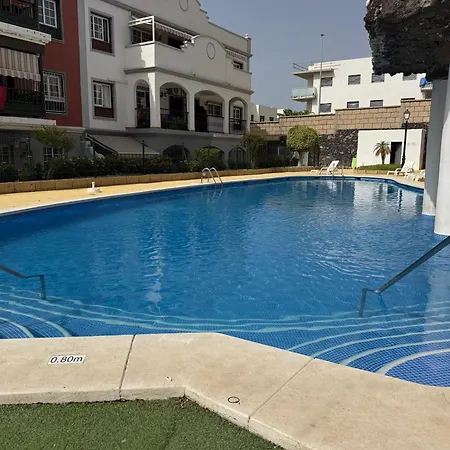 Pambnb - Bright Family Flat With Pools & Large Outdoor Space *